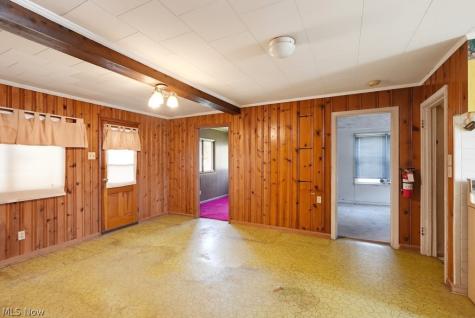 2417 Kermit Avenue Akron OH 44305