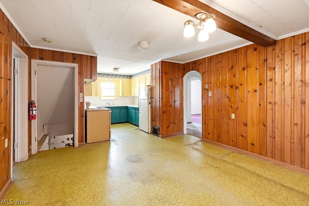 2417 Kermit Avenue Akron OH 44305