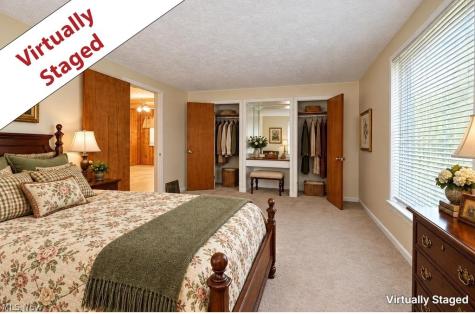 2417 Kermit Avenue Akron OH 44305
