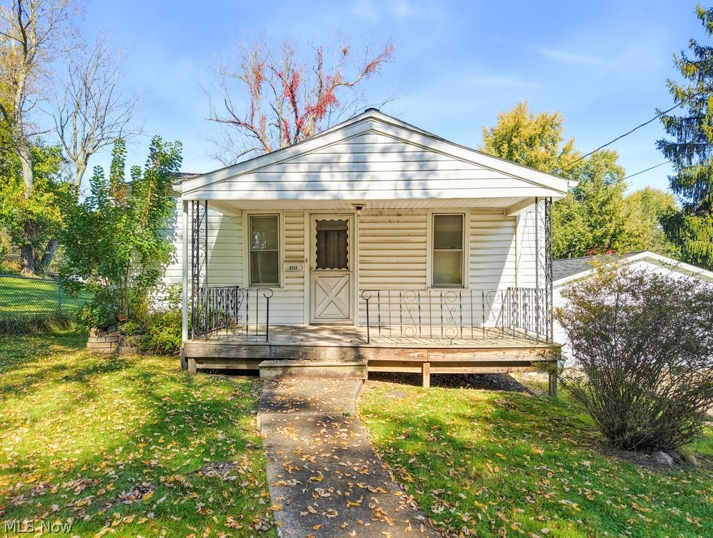 2417 Kermit Avenue Akron OH 44305