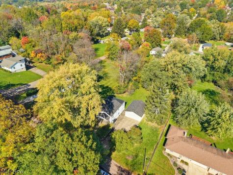 2417 Kermit Avenue Akron OH 44305