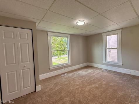339 Columbus Street Elyria OH 44035