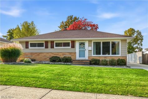 7308 Hacienda Drive Parma OH 44130