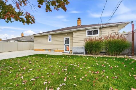 7308 Hacienda Drive Parma OH 44130