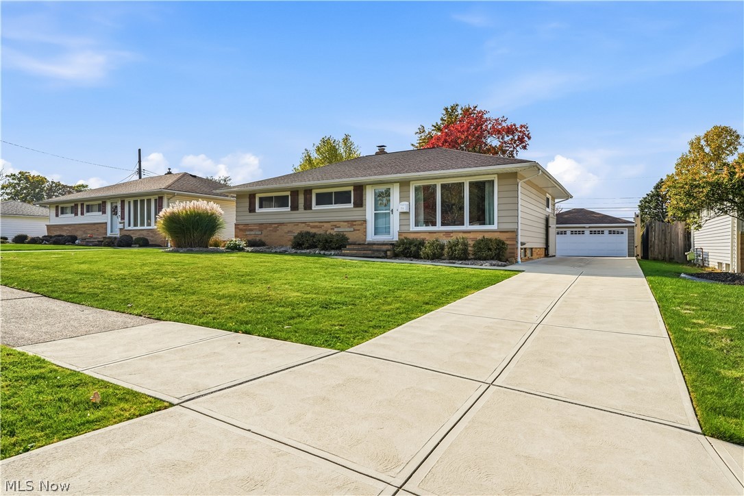 7308 Hacienda Drive Parma OH 44130