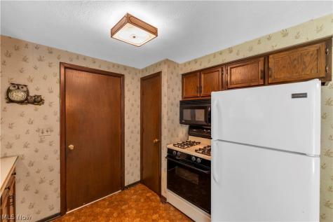 34739 Highland Drive North Ridgeville OH 44039