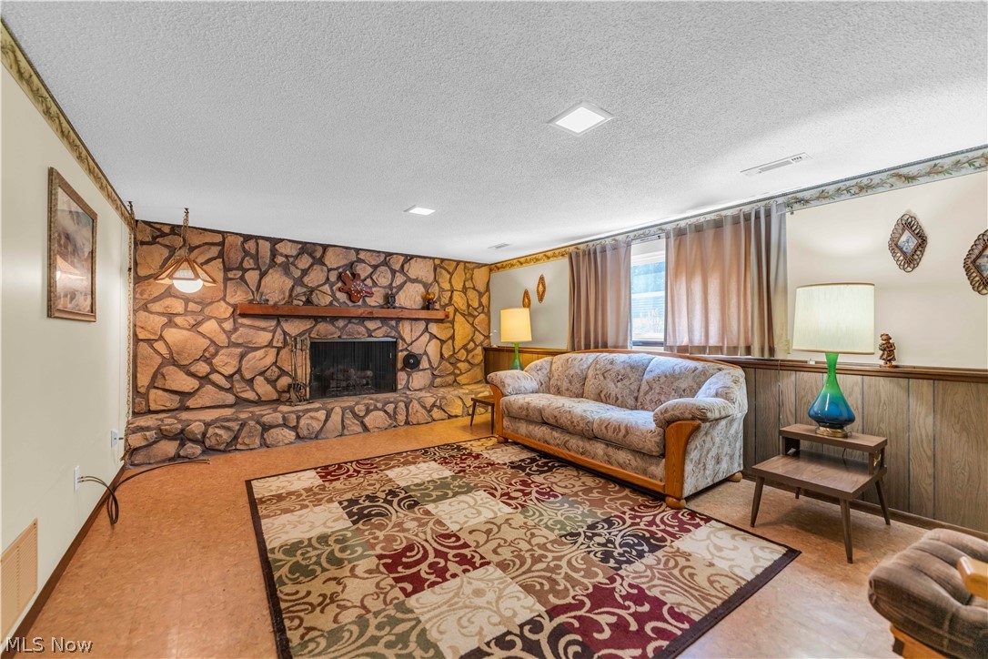 34739 Highland Drive North Ridgeville OH 44039