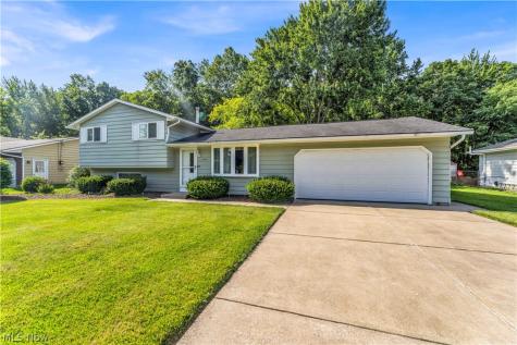 34739 Highland Drive North Ridgeville OH 44039