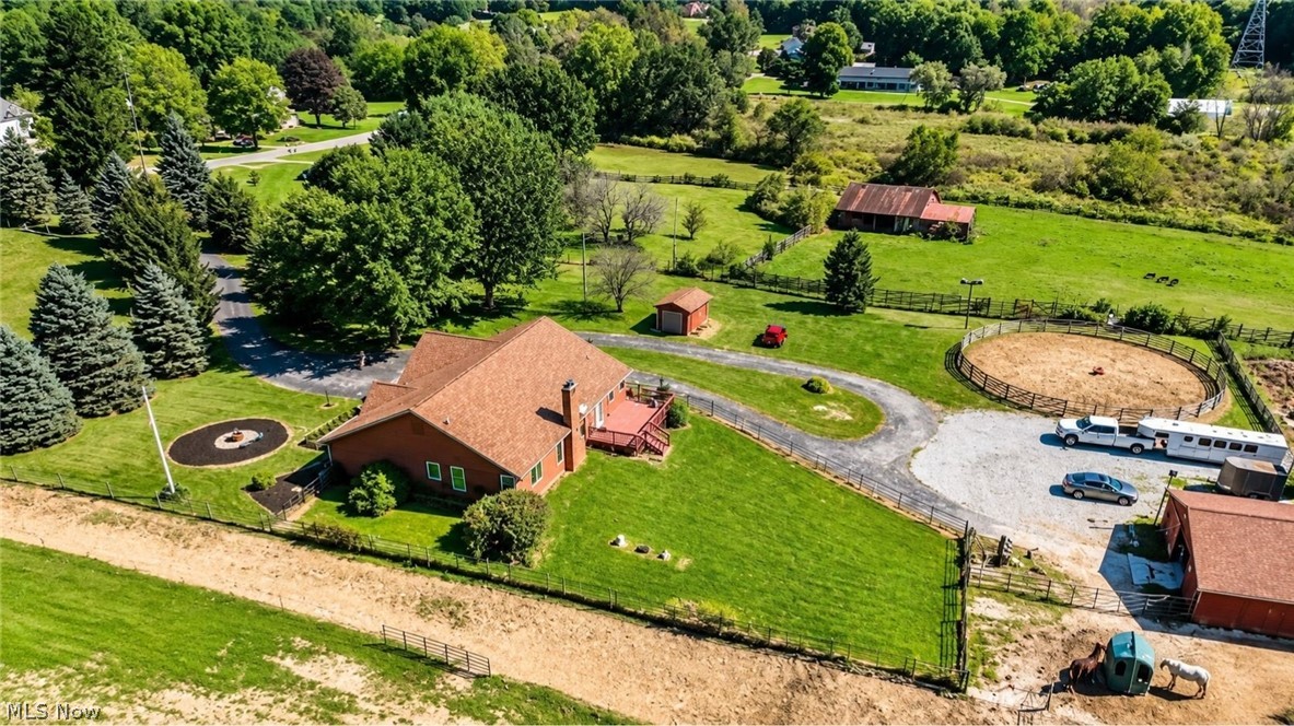 18 Manning Road Mogadore OH 44260