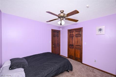 18 Manning Road Mogadore OH 44260