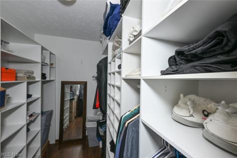 18 Manning Road Mogadore OH 44260