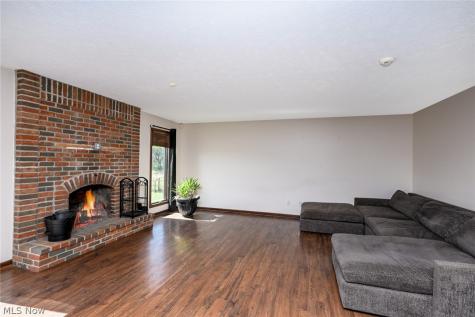 18 Manning Road Mogadore OH 44260
