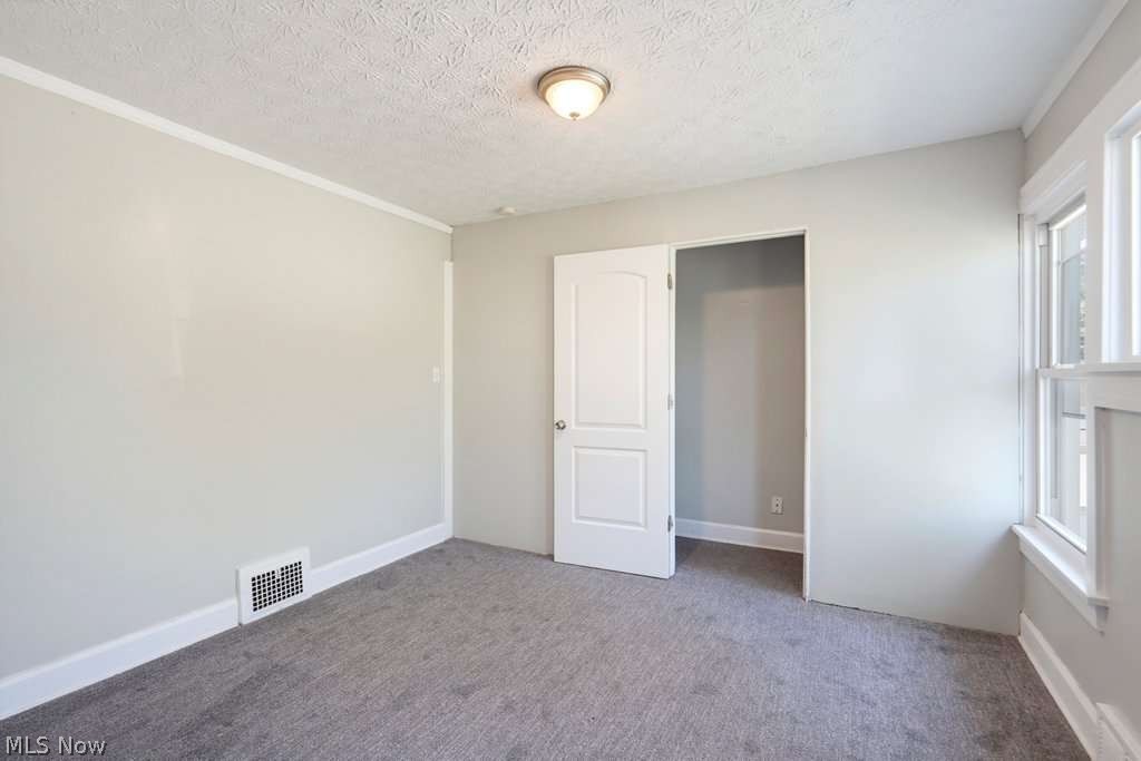 59 Elm Street Bedford OH 44146