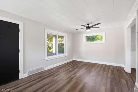 59 Elm Street Bedford OH 44146