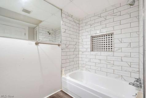 59 Elm Street Bedford OH 44146