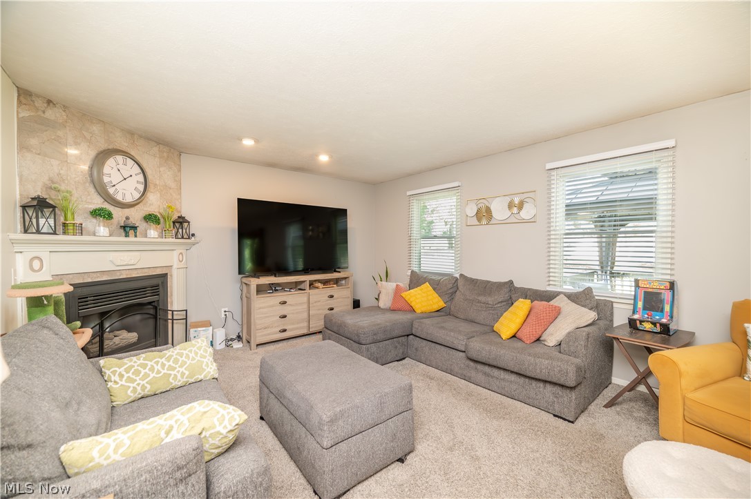 2218 Crestmont Drive Girard OH 44420