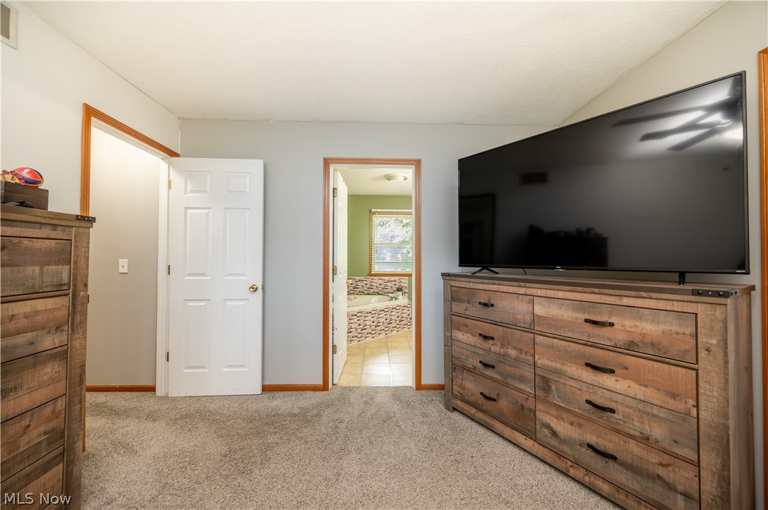 2218 Crestmont Drive Girard OH 44420