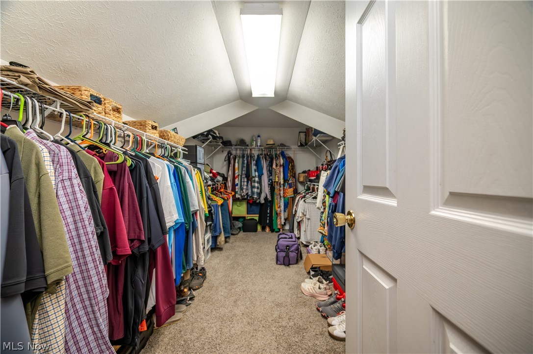 2218 Crestmont Drive Girard OH 44420