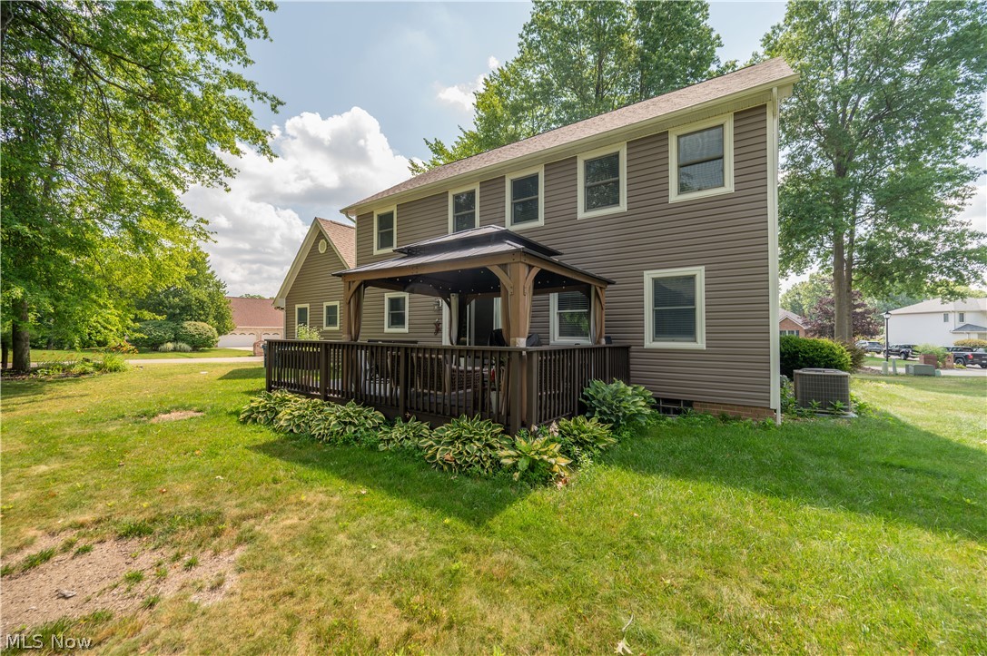 2218 Crestmont Drive Girard OH 44420