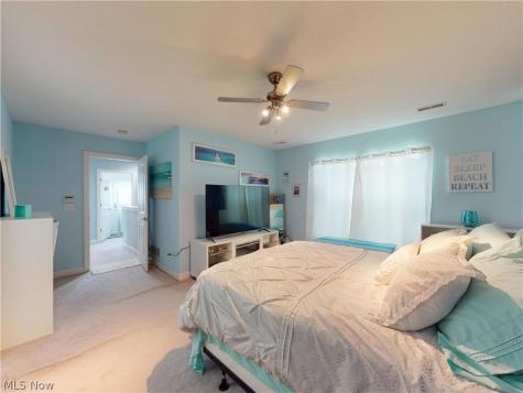 5133 W 7th Street Brooklyn Heights OH 44131