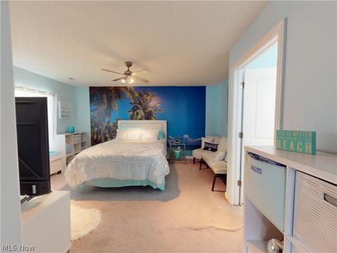 5133 W 7th Street Brooklyn Heights OH 44131