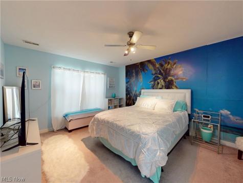 5133 W 7th Street Brooklyn Heights OH 44131