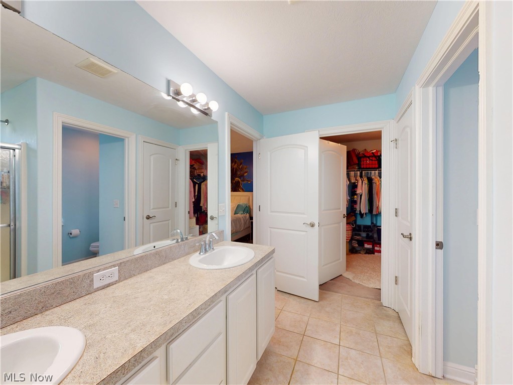 5133 W 7th Street Brooklyn Heights OH 44131