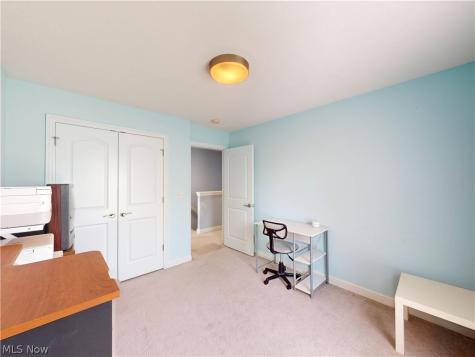 5133 W 7th Street Brooklyn Heights OH 44131