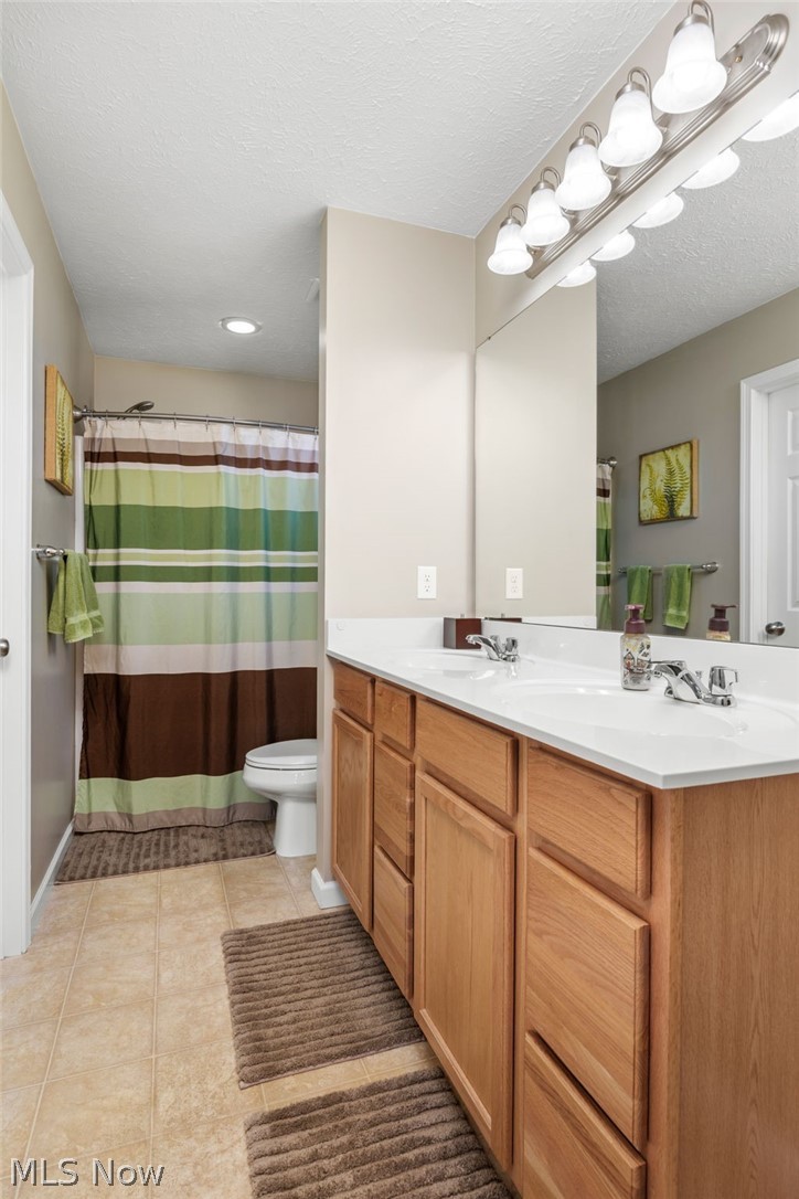 2664 Day Lily Lane Medina OH 44256