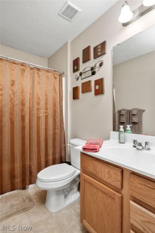 2664 Day Lily Lane Medina OH 44256