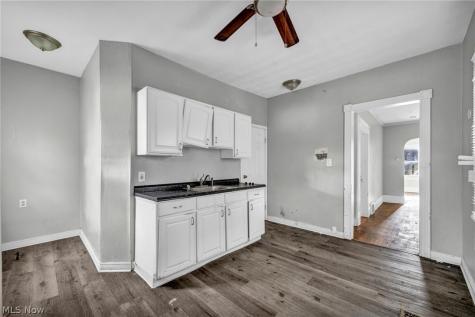 8417 Tioga Avenue Cleveland OH 44105