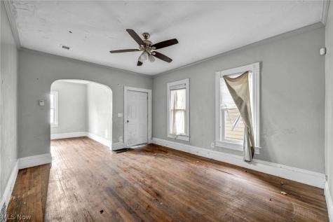 8417 Tioga Avenue Cleveland OH 44105