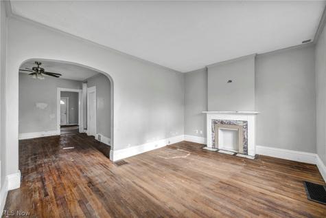 8417 Tioga Avenue Cleveland OH 44105