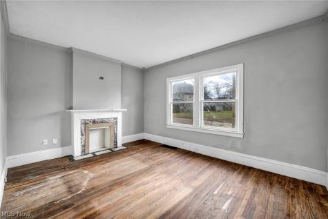 8417 Tioga Avenue Cleveland OH 44105