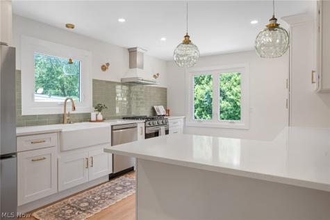 22625 Rye Road Shaker Heights OH 44122