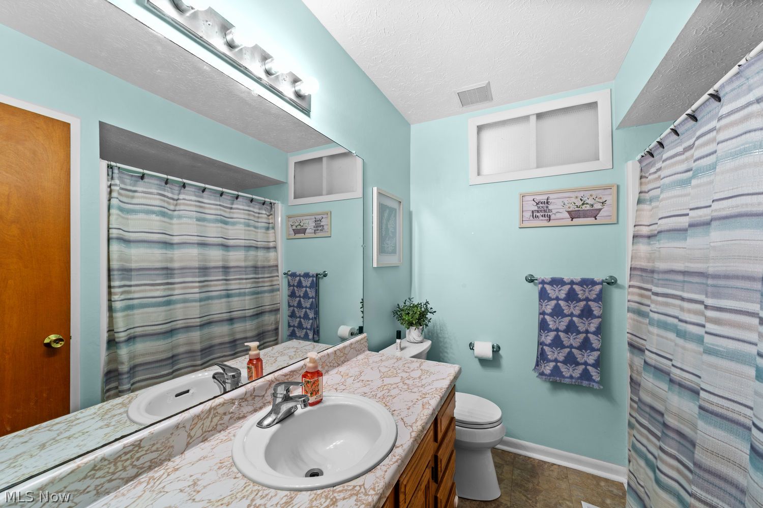 4312 W 197th Street Cleveland OH 44135