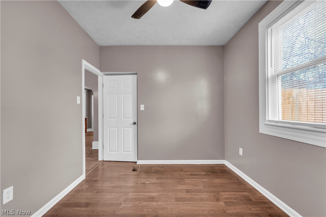 5628 Pacific Avenue Cleveland OH 44102