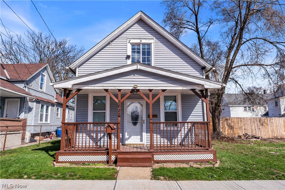 5628 Pacific Avenue Cleveland OH 44102