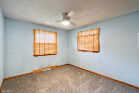 1402 Brookwood Drive Mogadore OH 44260