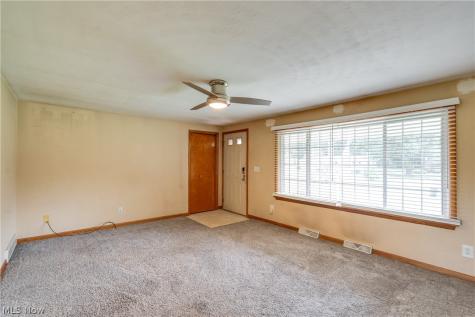 1402 Brookwood Drive Mogadore OH 44260