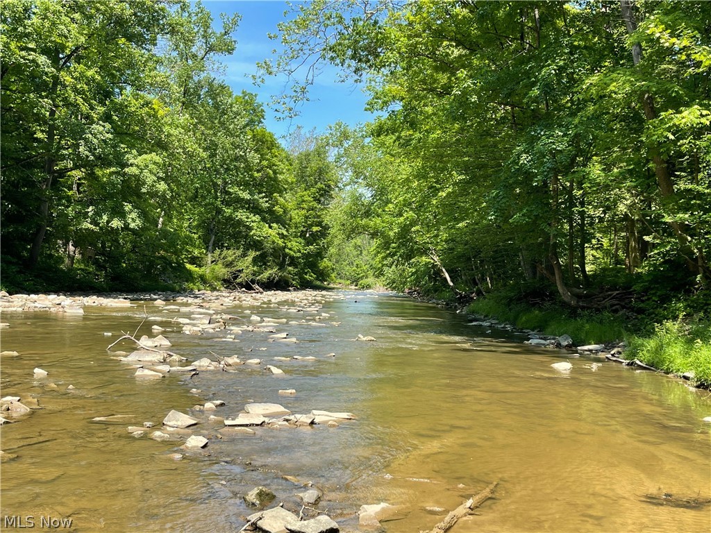 6111 Chagrin River Road Chagrin Falls OH 44022