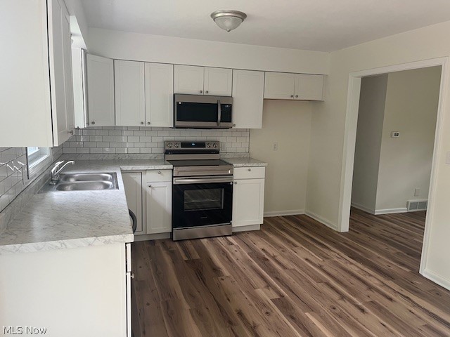 2761 Byron Drive North Canton OH 44720