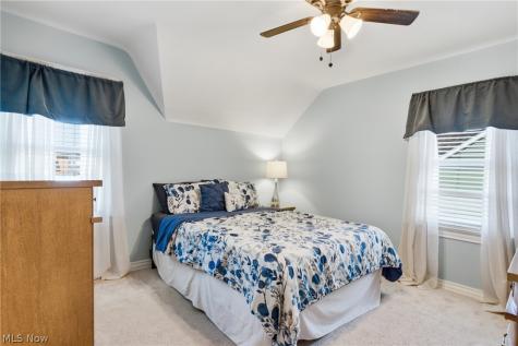 8005 Dresden Avenue Parma OH 44129