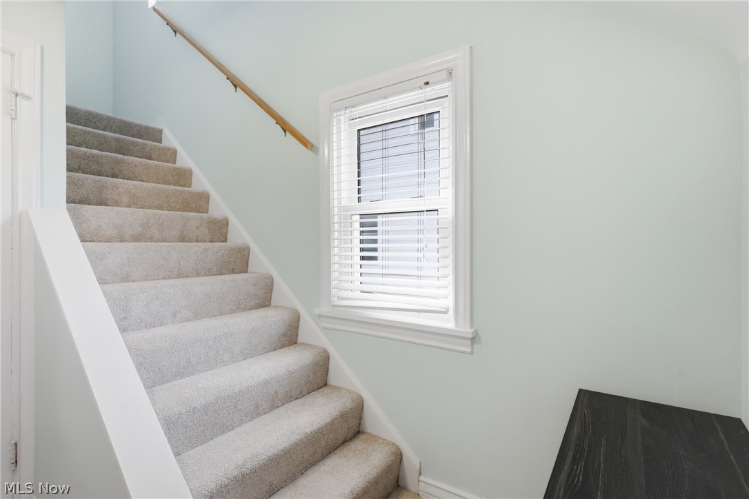 8005 Dresden Avenue Parma OH 44129