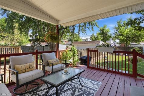 8005 Dresden Avenue Parma OH 44129