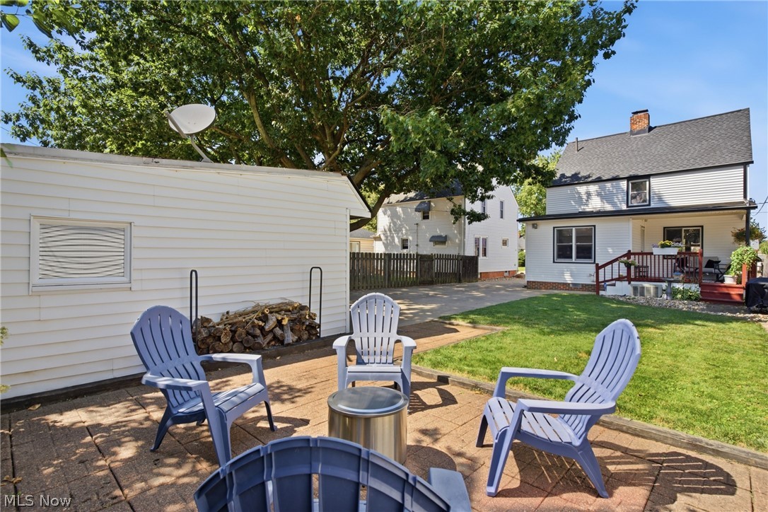 8005 Dresden Avenue Parma OH 44129