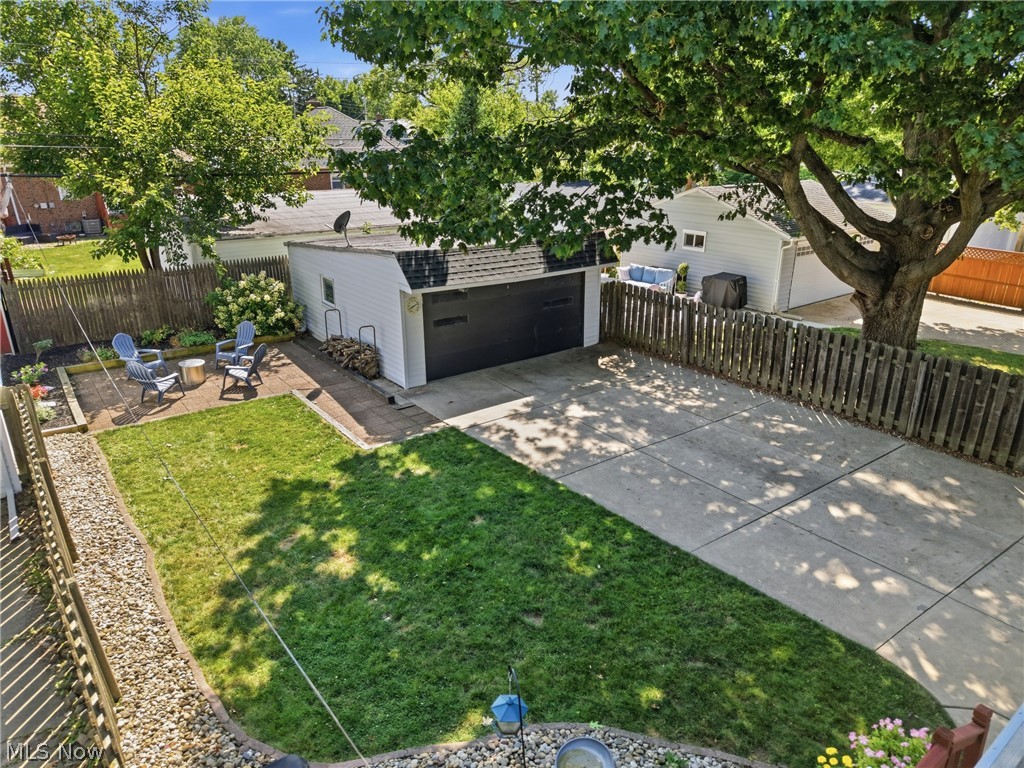 8005 Dresden Avenue Parma OH 44129
