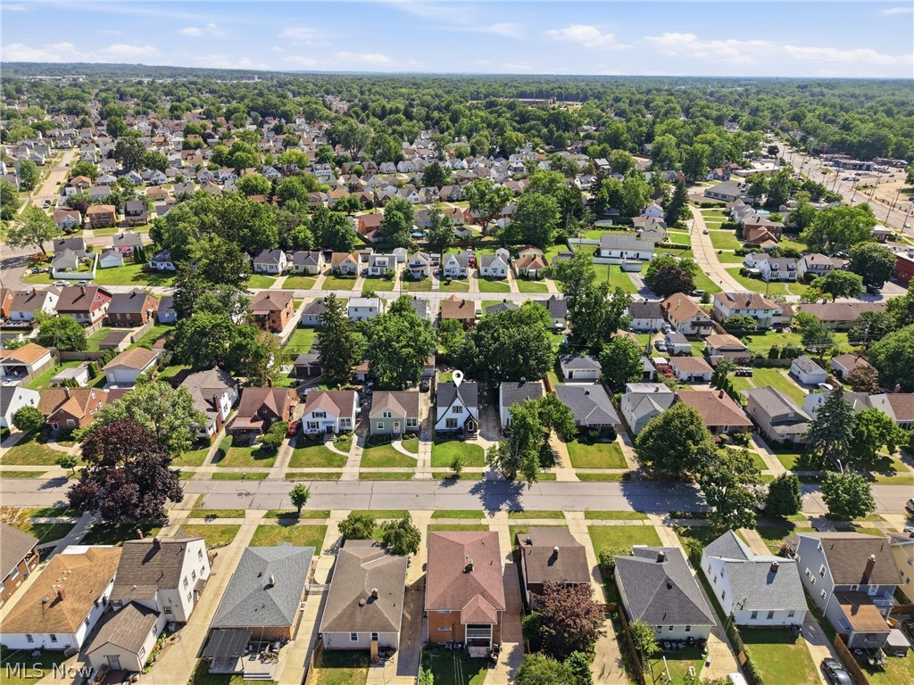 8005 Dresden Avenue Parma OH 44129