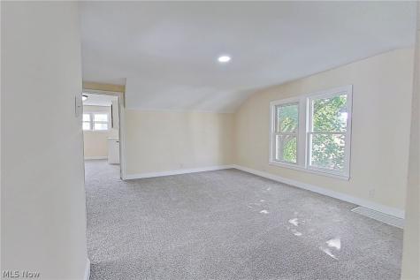 1312 Wellesley Avenue Steubenville OH 43952