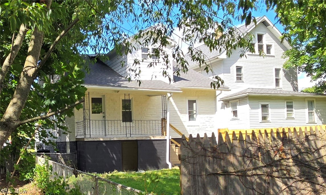 1312 Wellesley Avenue Steubenville OH 43952